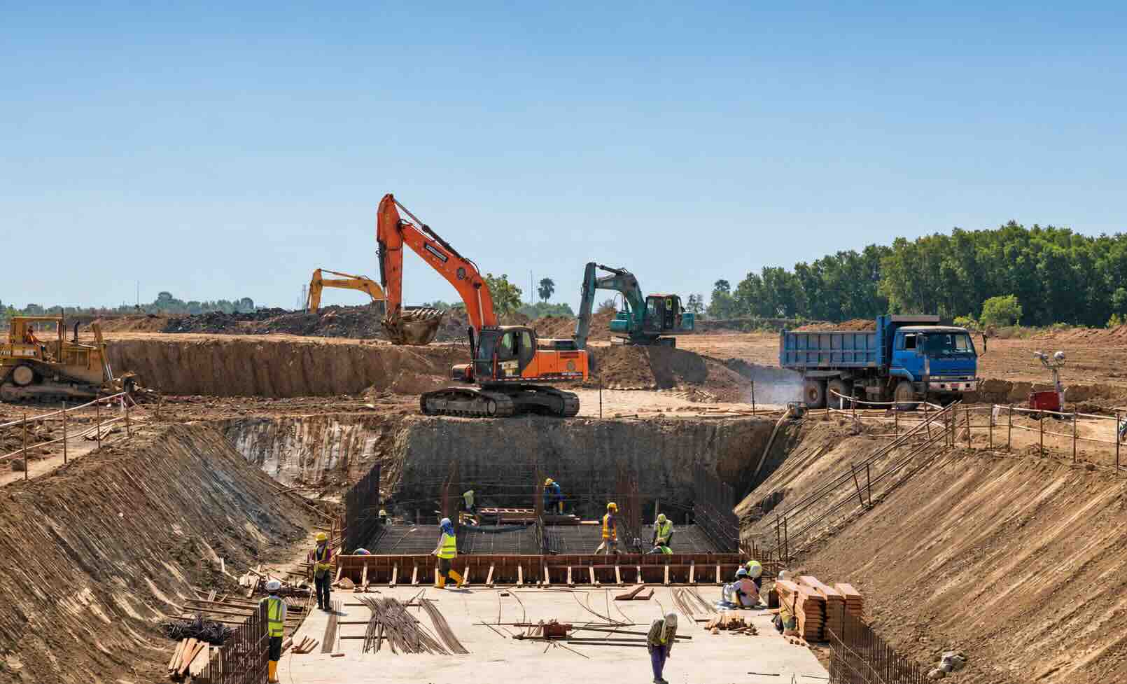 Choisir un équipement BTP selon l'application chantier